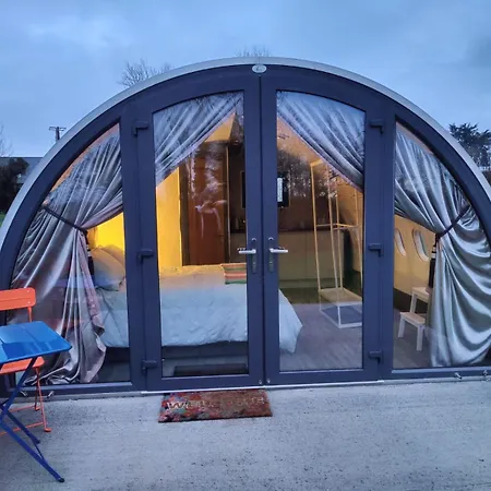 Canal Glamping